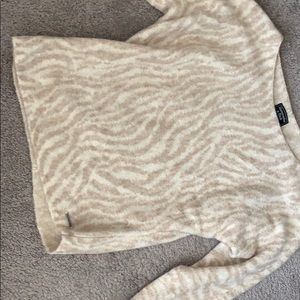 abercrombie and fitch sweater. never worn
